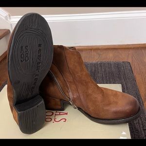 A.S. 98 Italian Boots